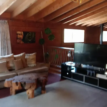Hot Spa Log Fire Up To 16 Guests Rotorua Exterior photo